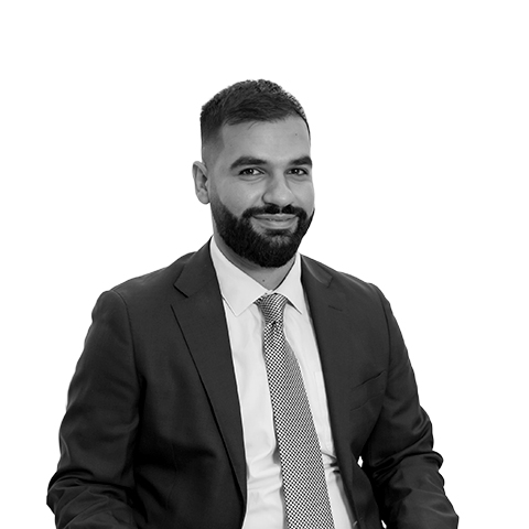 Travis Wu - Associate